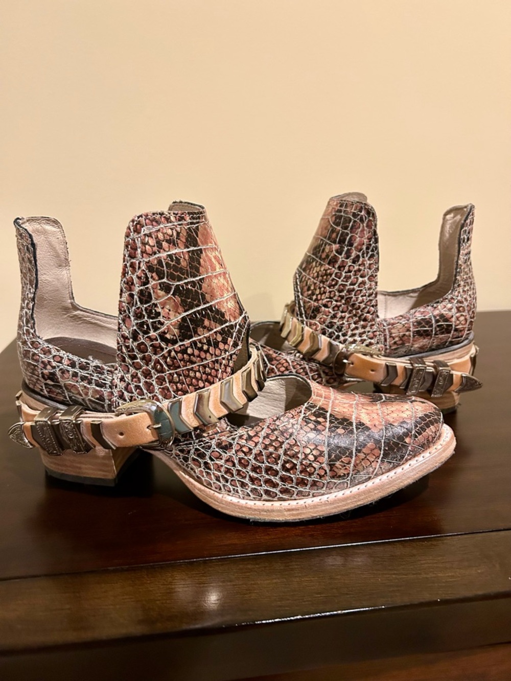 Freebird Blade Pink Brown Snake-Print Ankle Booties with Chevron Strap - Picture 2 of 4